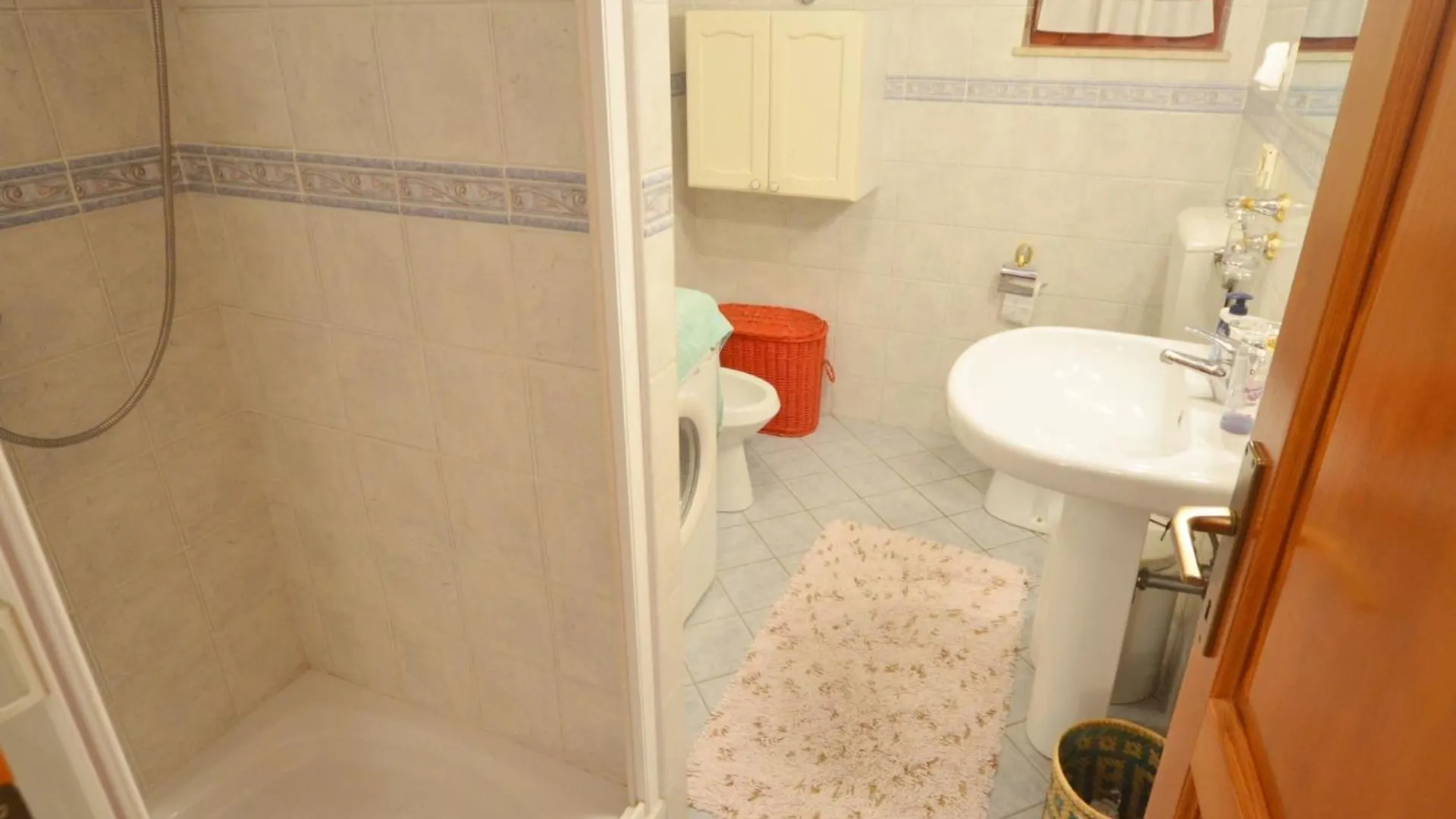 Two Bedroom Apartment With Balcony And Sea View Rovinj